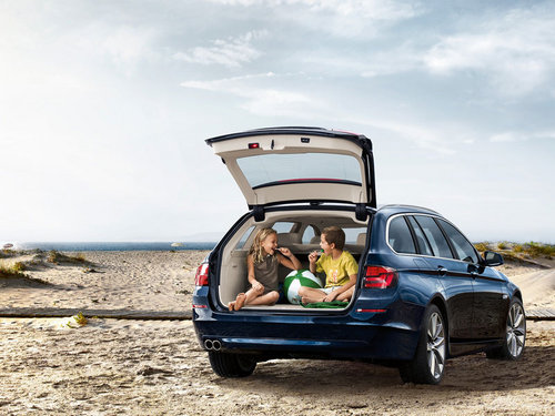 购BMW 5系旅行轿车，享多样生活方式