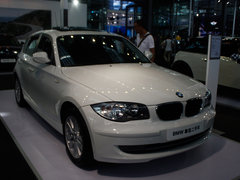 深港澳车展 亮模/二手车/改装繁多花样