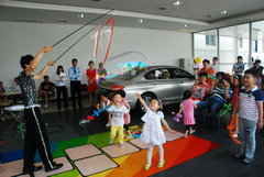 悦享童年 青岛中达燕宝5系 家庭日落幕