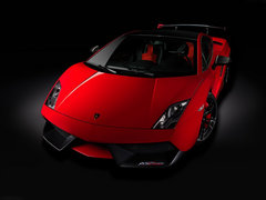 兰博基尼家族壮大 Aventador或推四座版