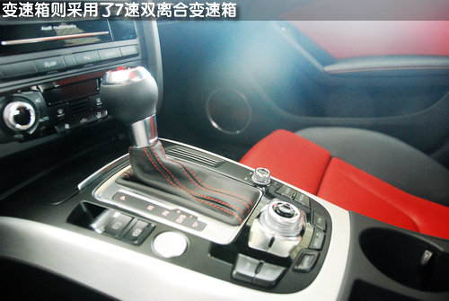 优雅动感的速度机器  奥迪S5 Sportback