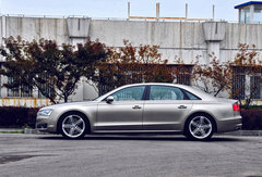 新款奥迪A8  天津新车特别让利达10万起