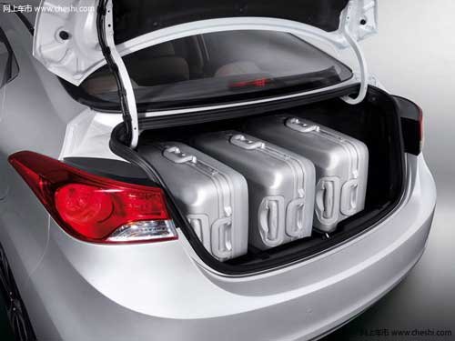 汽车保有量_美国人均汽车保有量