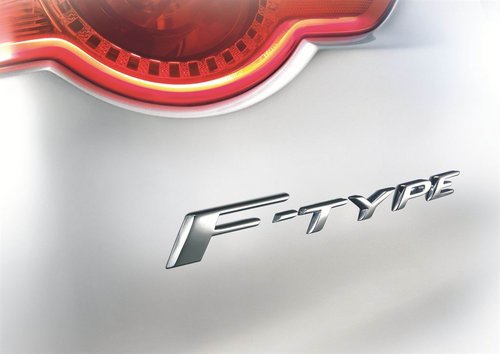 捷豹F-Type跑车巴黎首发 5.0L增压引擎