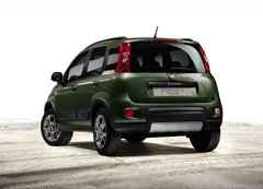 菲亚特全新熊猫4x4 底盘提高/全轮驱动
