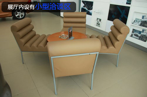 探访全新高标准沃尔沃4S店—郑州鼎沃