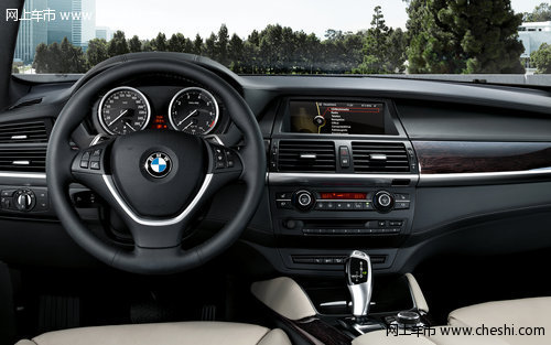 BMW X6为BMW X系列家族增添了新的活力