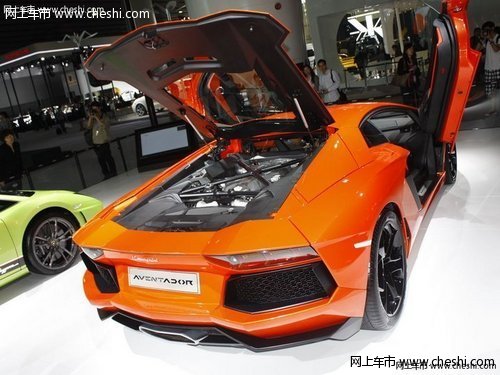 兰博基尼LP700-4奢华跑车 震撼登陆天津
