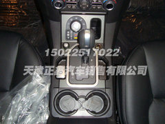 2013款路虎发现四  天津颜色齐全热销价