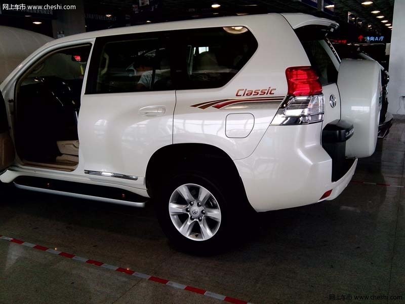 2014款丰田霸道2700+天津新车震撼上市