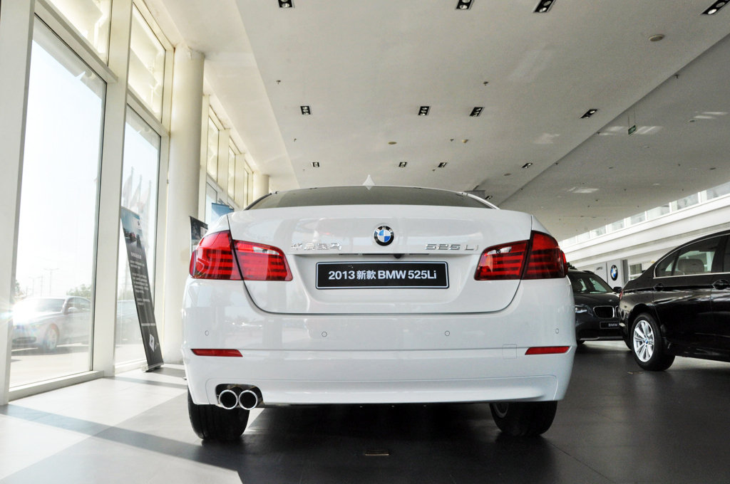 宝马525li豪华型