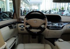 新款奔驰S500  天津进口现车超高折扣价