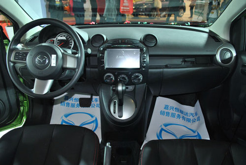 新Mazda2青春来袭 趁年轻，向应该说不