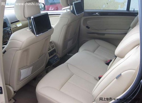 奔驰GL350最新款 天津港现车畅销价90万