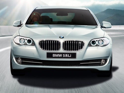 BMW 5系Li：汽车信息互联技术的革新