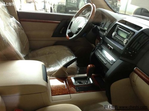 新款豐田酷路澤4000  天津現(xiàn)車限時(shí)搶購