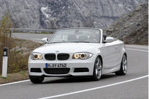 BMW宝马荣膺三项“2012年度汽车大奖”