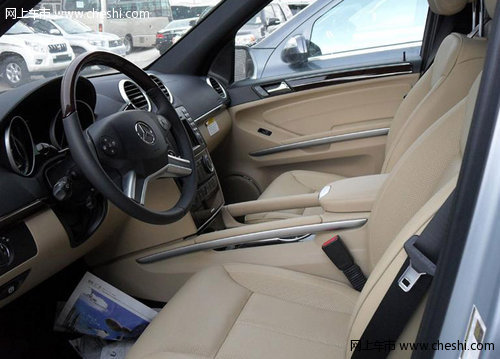 12款奔驰GL550 天津现车年底热卖160万