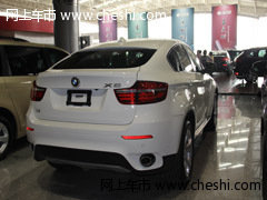 2013款宝马X6  天津现车冬季温馨价热卖