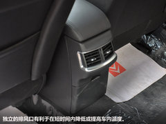 1.6T+6AT动力组合 雪铁龙C4L南京实拍