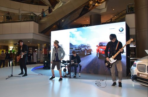 新BMW X1上海成功上市巩固市场领导地位