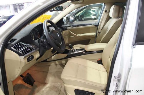 宝马X6新款棕色  天津年底特优价80万售
