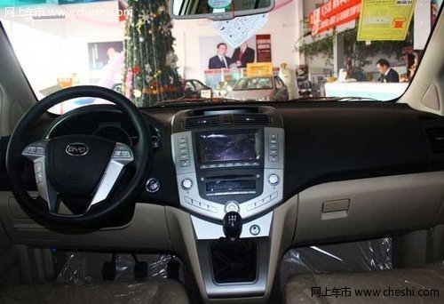 东营2013款比亚迪S6新车到店 暂无优惠