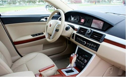 速度新选 年轻家庭就选荣威550 1.8T