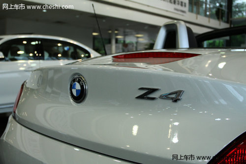 只属于Z4的专属白 实拍2012款宝马Z4十周年版
