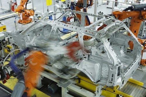 路虎将投产全新车型 计划在沙特建新厂