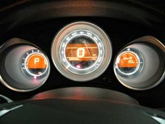 东风雪铁龙高端中级车C4L 南阳到店实拍