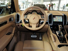 保时捷卡宴中规版 新年现车特价110万起