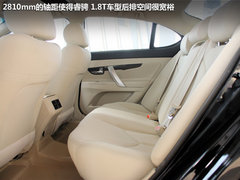 1.8T+6AT 长安首款中级车睿骋到店实拍