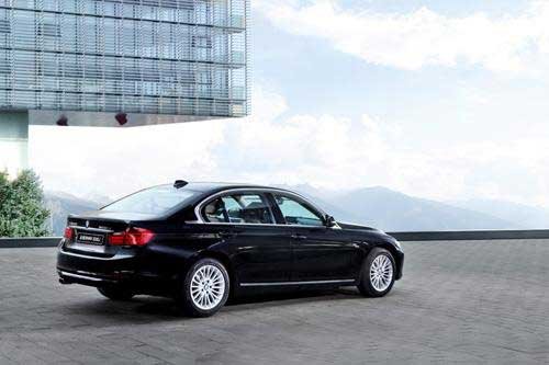 全新BMW 3系长轴距推出新年多重厚礼