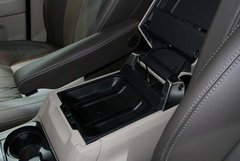 2013款路虎发现四 天津港来电大幅优惠