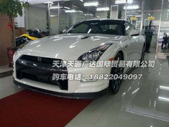 日产GT-R跑车实拍 天津卖136万展厅现车