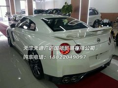 日产GT-R跑车实拍 天津卖136万展厅现车