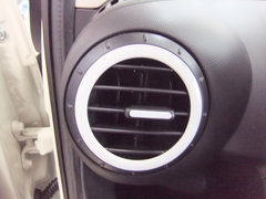 经济型代步小车-平顶山新奇瑞QQ3实拍