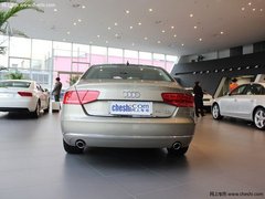 奥迪A8现车销售 最高现金优惠26.8万元