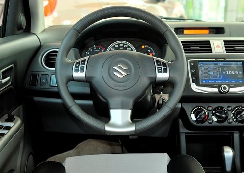 �����Ԧ�����������ȤӰ�����Ż�4000