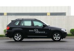 中规宝马X5新款  现车原装进口仅售64万