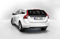 沃尔沃新V60插电混动版 油耗2.2L/100km