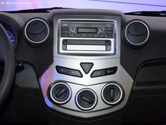 后轮驱动 森雅S80/佳宝V80上海车展发布