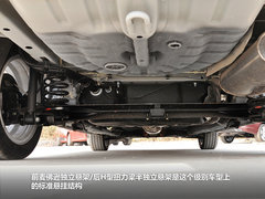 时尚小车新选择 北汽E150三厢静态解析