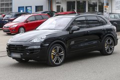 2015保时捷卡宴谍照 新V6引擎/明年发布