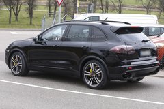 2015保时捷卡宴谍照 新V6引擎/明年发布