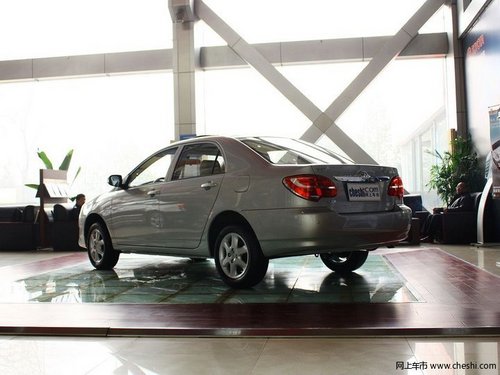 丰田花冠最高直降1.5万元 大量现车销售
