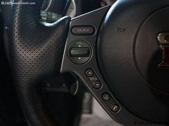 13款日产GTR 独家现车巨幅优惠回馈客户