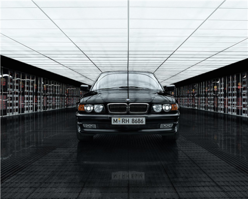尊贵 创新 驾驶乐趣：BMW 7系 从经典到精典