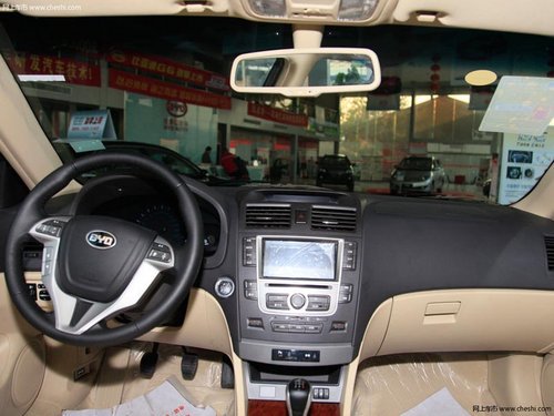 重庆永天比亚迪G6 购车最高优惠0.6万元